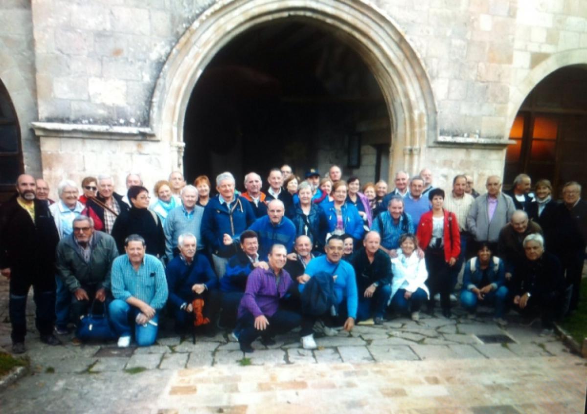 Los pensionistas visitan el Nacedero del Urederra, Bodegas y Monasterio de Irantzu